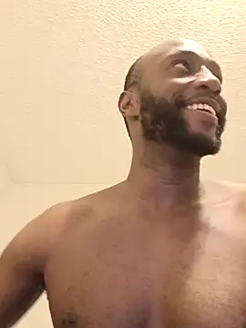 loveoverhate101 online show from March 2026 11:30:02 PM