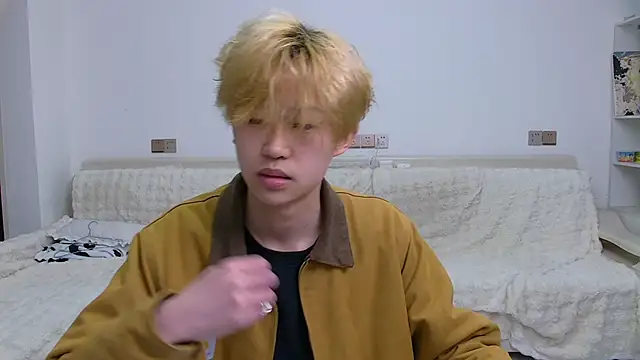 Chili-001 online show from March 2026 10:08:02 AM