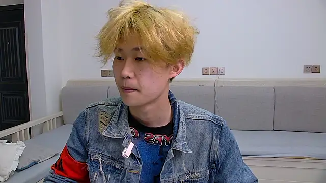 Chili-001 online show from March 2026 10:19:02 AM