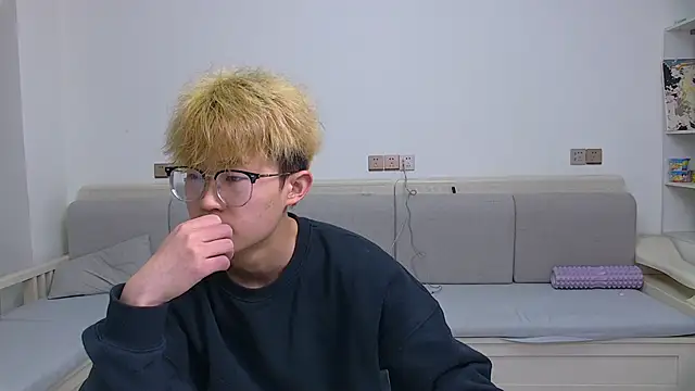 Chili-001 online show from March 2026 10:40:02 AM
