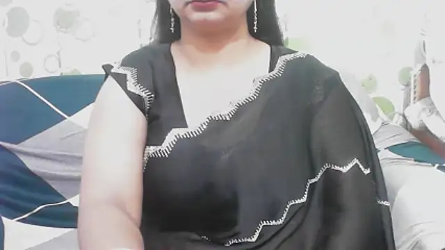 Snapshot of hard_to_do__ chatting on June 2026 04:42:02 PM hard to do online show from June 2026 04:42:02 PM