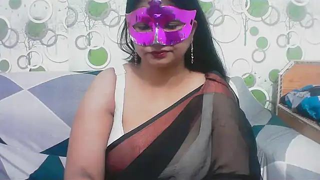 Snapshot of hard_to_do__ chatting on July 2026 05:37:02 PM hard to do online show from July 2026 05:37:02 PM