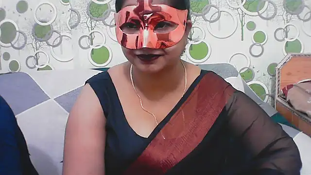 Snapshot of hard_to_do__ chatting on July 2026 05:23:01 PM hard to do online show from July 2026 05:23:01 PM