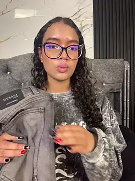 Bunny fire online show from April 2026 07:12:01 PM