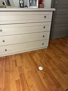 Alis-a80 online show from April 2026 10:29:01 PM