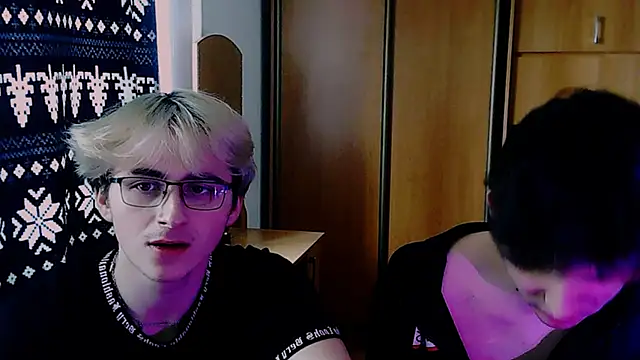 Snapshot of niksikor chatting on March 2026 10:30:01 AM niksikor online show from March 2026 10:30:01 AM