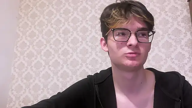 Snapshot of niksikor chatting on March 2026 12:39:02 PM niksikor online show from March 2026 12:39:02 PM