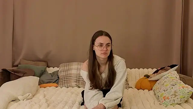 ZulmaPinley online show from March 2026 08:09:01 AM