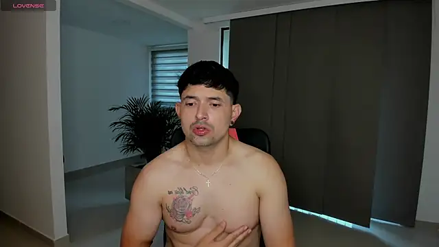 TroyeSavage online show from March 2026 11:36:02 AM