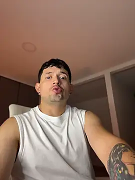 TroyeSavage online show from April 2026 10:43:02 AM