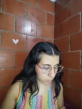 Snapshot of Amanda_x1 chatting on July 2026 10:12:01 PM Amanda x1 online show from July 2026 10:12:01 PM