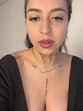 CarolQueen1  online show from March 2026 01:03:02 PM