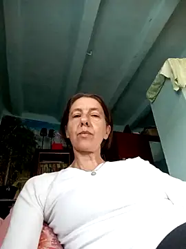 Snapshot of Tania9876 chatting on May 2026 07:59:02 AM Tania9876 online show from May 2026 07:59:02 AM