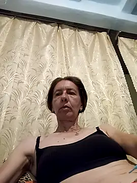 Tania9876 online show from June 2026 07:48:01 PM