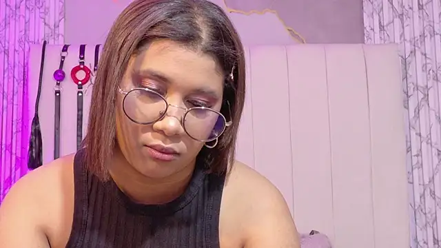 Snapshot of LorenaDuval chatting on June 2026 07:14:01 PM LorenaDuval online show from June 2026 07:14:01 PM