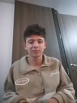 Daniel Roy online show from April 2026 05:27:02 AM