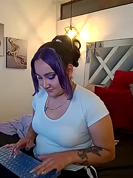 Liily Foxxy online show from April 2026 11:01:01 AM