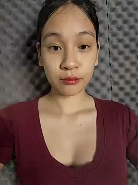 Snapshot of -Hicici- chatting on June 2026 01:54:02 AM -Hicici- online show from June 2026 01:54:02 AM