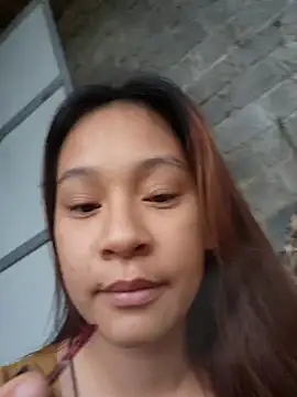 Snapshot of -Hicici- chatting on June 2026 11:11:02 PM -Hicici- online show from June 2026 11:11:02 PM
