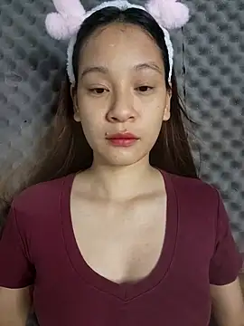 Snapshot of -Hicici- chatting on July 2026 11:55:01 PM -Hicici- online show from July 2026 11:55:01 PM