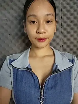 Snapshot of -Hicici- chatting on July 2026 12:50:02 AM -Hicici- online show from July 2026 12:50:02 AM