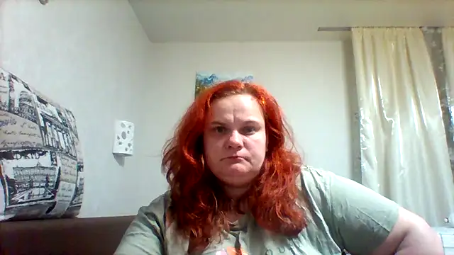 DollyGersonn online show from April 2026 06:23:01 PM