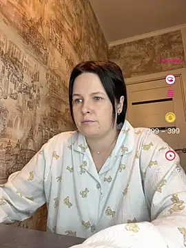 Snapshot of HubbaBaby chatting on May 2026 04:26:04 PM HubbaBaby online show from May 2026 04:26:04 PM