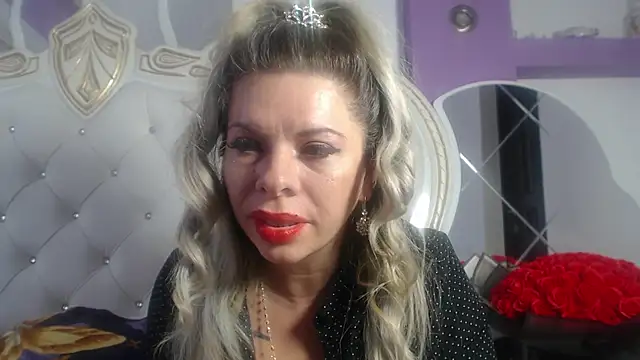 ElinaSwift online show from March 2026 10:32:02 AM