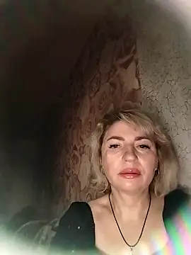 NataLilu826 online show from May 2026 05:18:01 PM