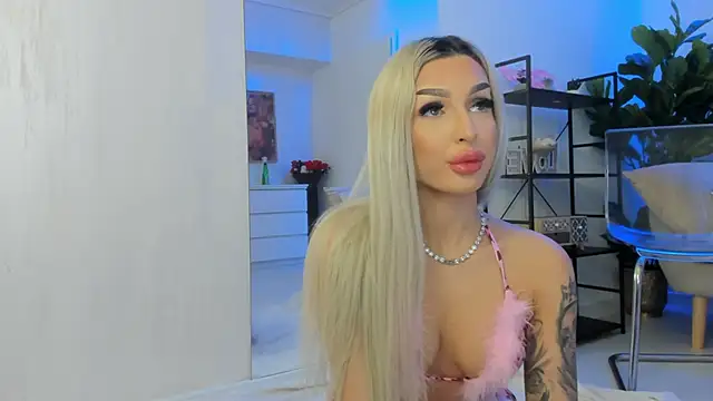 ArianaXO  online show from April 2026 05:30:01 AM