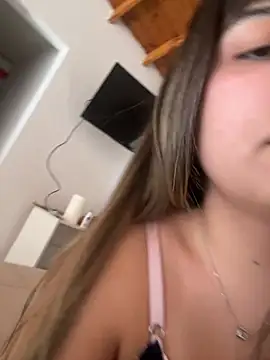 miicbebita online show from July 2026 02:56:01 PM