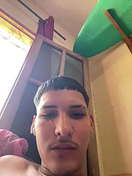 Carlitosd14 online show from March 2026 05:40:01 PM