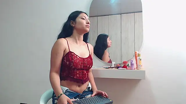 Tamar4 f00x online show from April 2026 01:01:01 PM