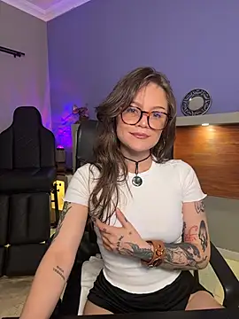 Tallulah Kinky online show from May 2026 05:18:01 PM