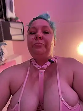 KawaiiKiki 247 online show from July 2026 01:47:01 PM