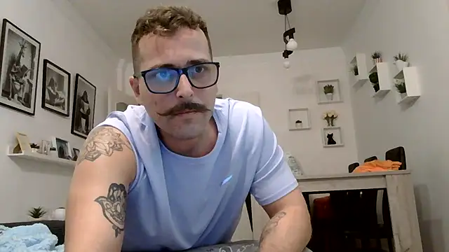 yanick931 online show from May 2026 09:53:01 PM