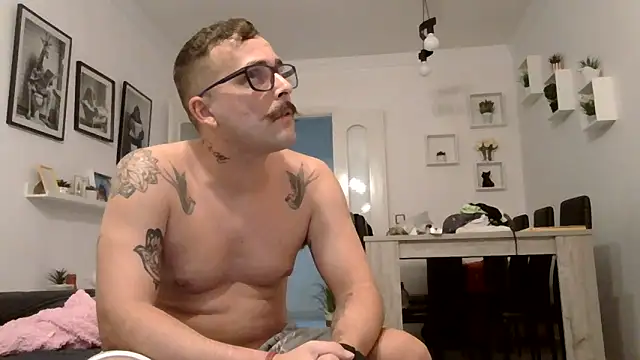 yanick931 online show from June 2026 11:32:01 PM