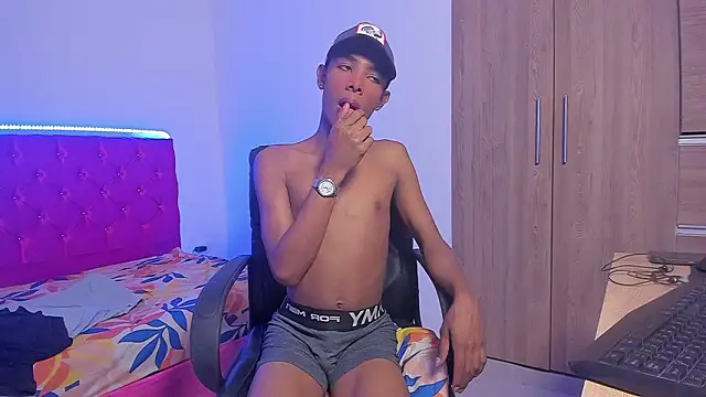 timmy tur11 online show from March 2026 08:59:02 PM