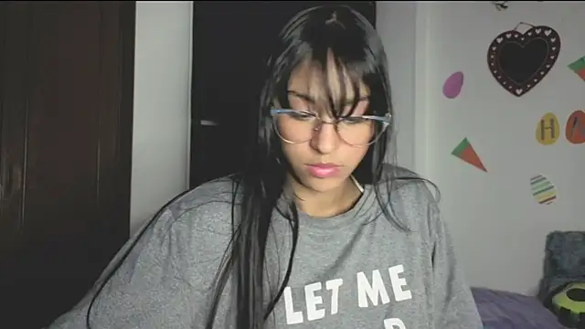 PaulaCutexs online show from April 2026 03:07:02 AM