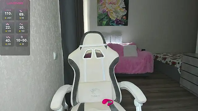 Snapshot of adel_miller chatting on April 2026 04:42:01 AM adel miller online show from April 2026 04:42:01 AM