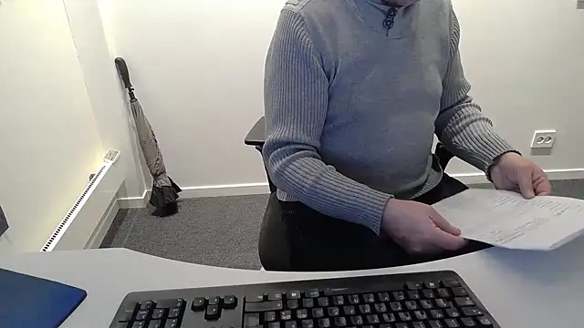 Buggemann online show from April 2026 04:24:02 AM