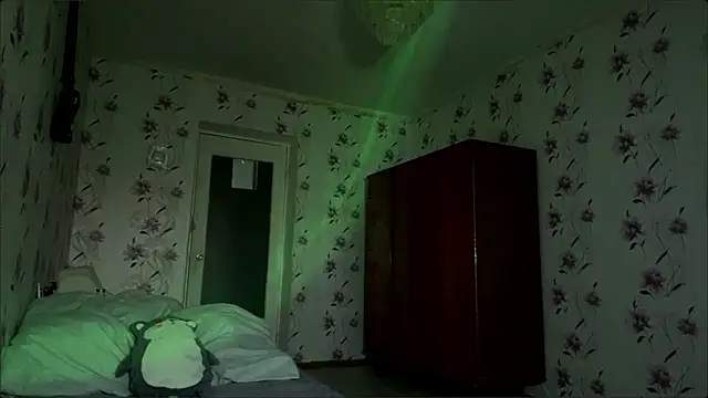 AnnaWasp online show from March 2026 04:07:02 AM