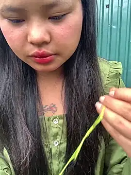 Snapshot of Motminhthoi chatting on May 2026 01:36:01 AM Motminhthoi online show from May 2026 01:36:01 AM