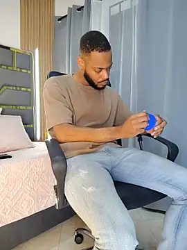 Oliver bigblack cock online show from April 2026 07:29:02 PM