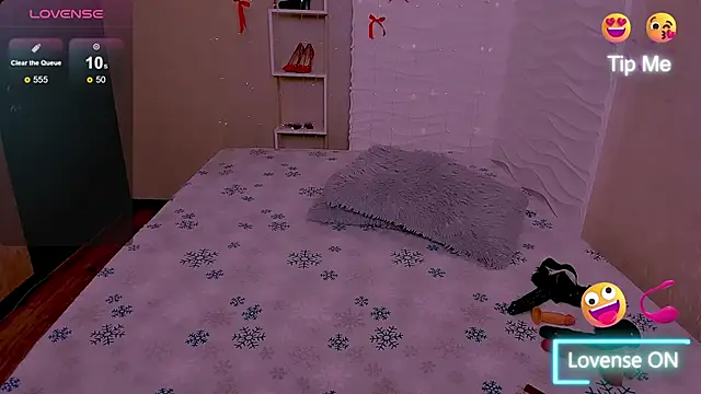 Akiko Yun online show from April 2026 11:37:01 AM