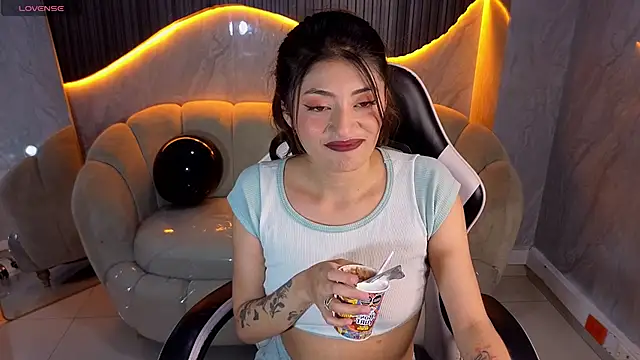 Lia queen tx online show from August 2026 03:19:01 AM