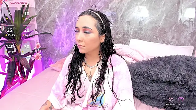 Megan Stein online show from June 2026 07:06:02 PM