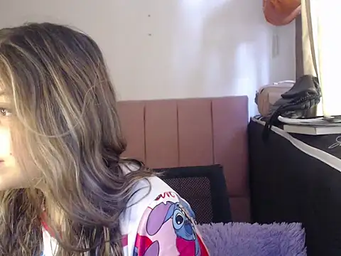 Amber Blesssed online show from April 2026 04:01:01 PM