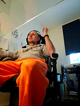 dufatcock online show from April 2026 06:25:02 AM