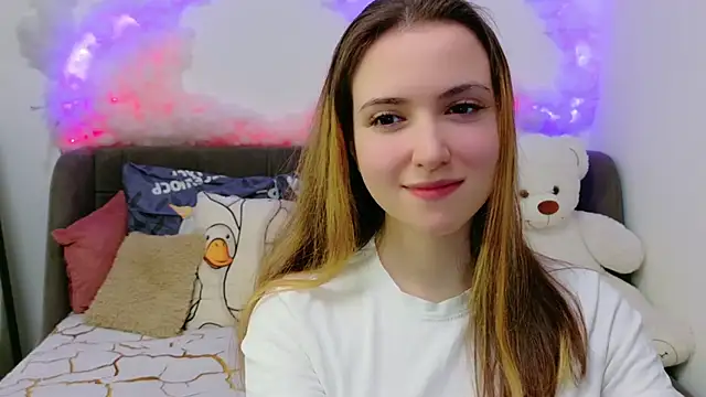 Snapshot of LeenMoonie chatting on May 2026 08:04:04 PM LeenMoonie online show from May 2026 08:04:04 PM